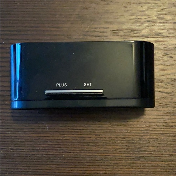 Electronic clock with a hidden camera - Picture 4 of 5